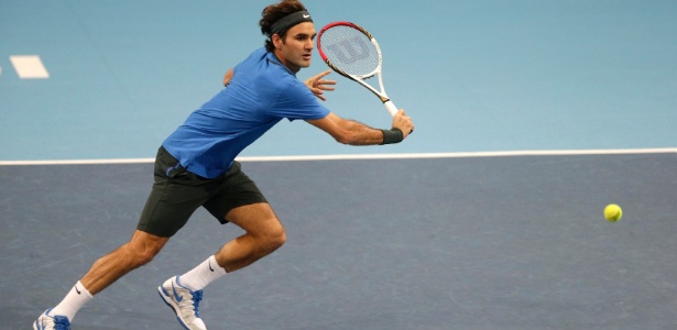 Federer busca o hexacampeonato em casa neste domingo, contra Del Potro - REUTERS/Arnd Wiegmann