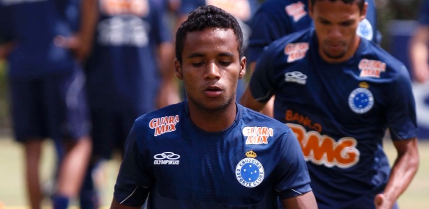 Preterido contra o Santos, jovem Élber espera nova chance na equipe diante do Bahia - Washington Alves/Vipcomm