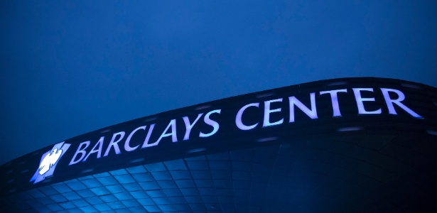 Vista do Barclays Center, arena dos Nets em Nova York; cidade foi afetada por furacão - Andrew Kelly/Reuters