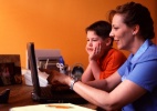 Metade das mães brasileiras estão conectadas à internet, diz Ibope - Thinkstock