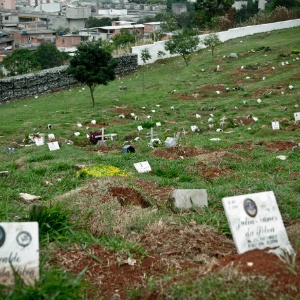 Cemitério da Vila Nova Cachoeirinha, zona norte de São Paulo - Marcelo Camargo/ABr