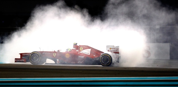 Massa rodou ao disputar posição com Webber e foi o 7º no GP dos Emirados Árabes - Vladimir Rys/Getty Images