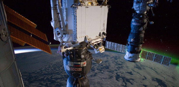 Segundo a Nasa, é mais fácil ver a Estação Espacial Internacional durante o amanhecer ou o entardecer do dia - Nasa/AFP