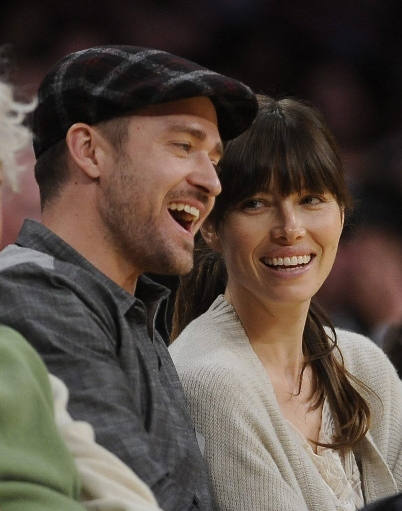 Justin Timberlake e Jessica Biel participam de evento esportivo em Londres (31/10/11)