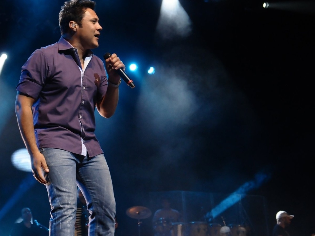 A dupla sertaneja João Bosco & Vinícius organizou um show beneficente em prol do Hospital de Câncer de Barretos, interior de São Paulo. O evento também marcou o lançamento do livro de Henrique Prata, "Acima de Tudo o Amor", e homenageou o cantor Sérgio Reis (6/11/12) - Francisco Cepeda/AgNews
