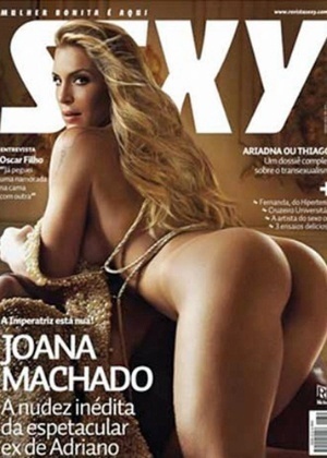 A personal trainer Joana Machado, ex-namorada do jogador Adriano, foi capa da "Sexy" em março de 2011