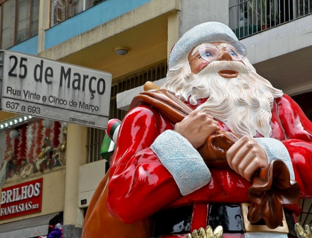 Artigos natalinos na 25 de marco