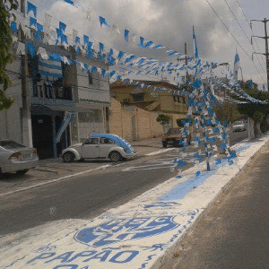 Rua de Belém amanhece pintada nas cores do Paysandu no dia do acesso à Série B - Reprodução/Orkut