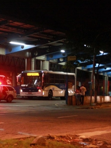 Transportes públicos vão rodar com frota reduzida no ABC - Folhapress