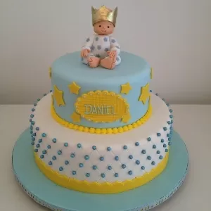 Bolo infantil  Bolo de aniversario pequeno, Bolo aniversario infantil,  Bolos de aniversário bonitos