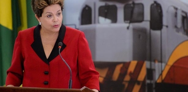 A presidente Dilma Rousseff fala sobre a abertura das consessões de ferrovias no Brasil - Wilson Dias/ABr
