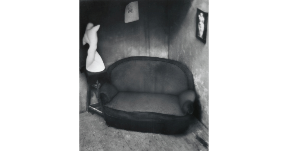 Imagem de 1989 que integra a mostra "Faking It: Manipulated Photography Before Photoshop" que reúne fotografias manipuladas antes da existência de programas de alteração de imagem como o Photoshop - Reprodução/MET