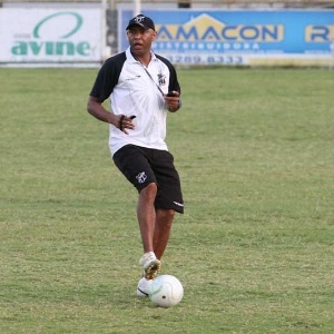 Ceará, do técnico interino Anderson Silva, fez apenas três gols nas últimas nove rodadas - site oficial do Ceará