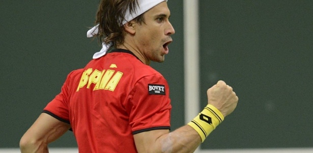 David Ferrer comemora ponto na vitória sobre Radek Stepanek na final da Davis 2012 - Filp Singer/EFE