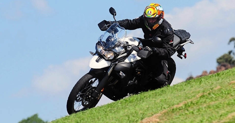 Triumph Tiger 800 XC - Doni Castilho/Infomoto