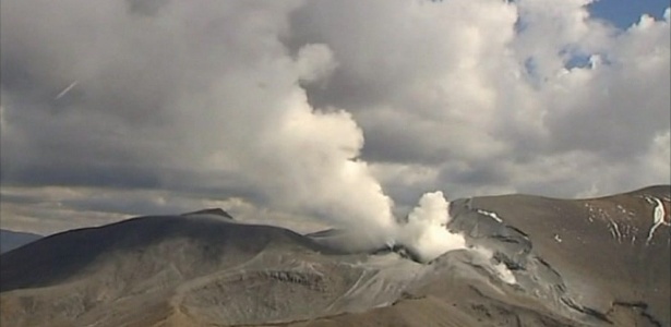 O Monte Tongariro foi cenário da trilogia de filmes "O Senhor dos Anéis" - BBC