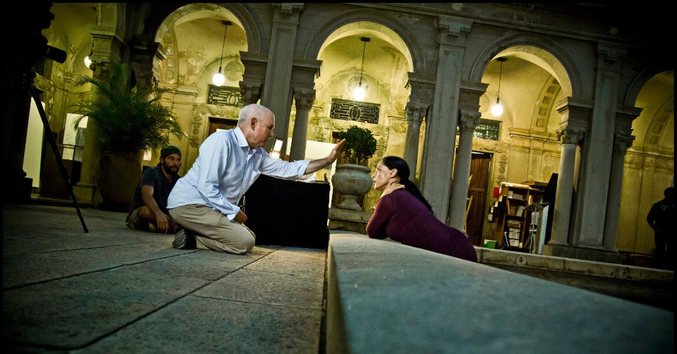 A atriz Sonia Braga foi uma das retratadas por Steve McCurry para o Calendário Pirelli 2013 (22/11/12)