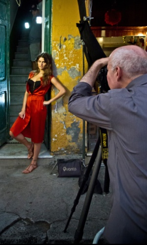 A modelo Isabeli Fontana foi uma das retratadas por Steve McCurry para o Calendário Pirelli 2013 (22/11/12)