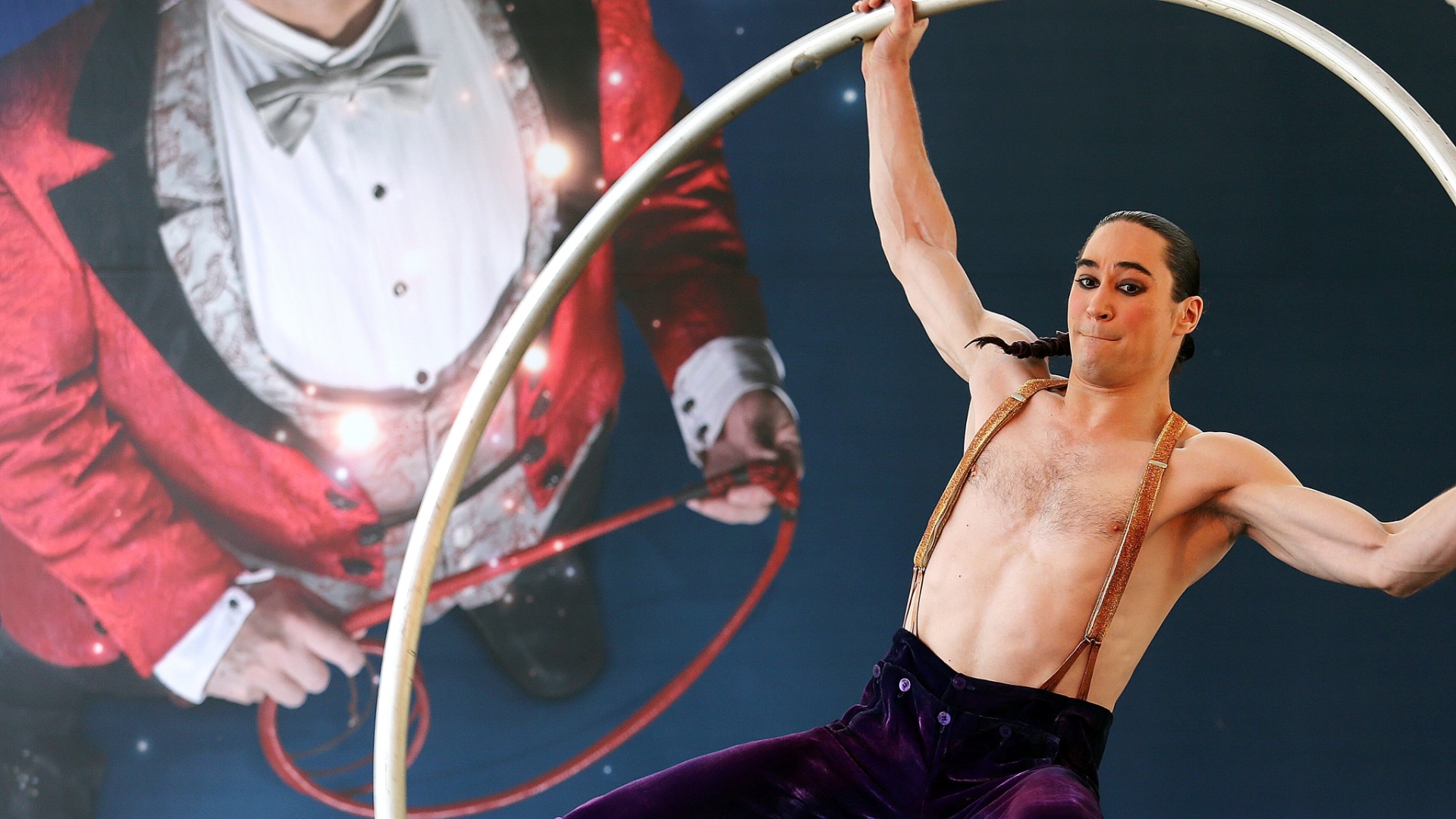 Cena do espetáculo "Corteo" (palavra que significa 'cortejo' em italiano) exibida para a imprensa na manhã desta quinta (22). Esse é o quinto show itinerante da trupe Cirque du Soleil apresentado em São Paulo - Flávio Florido/UOL