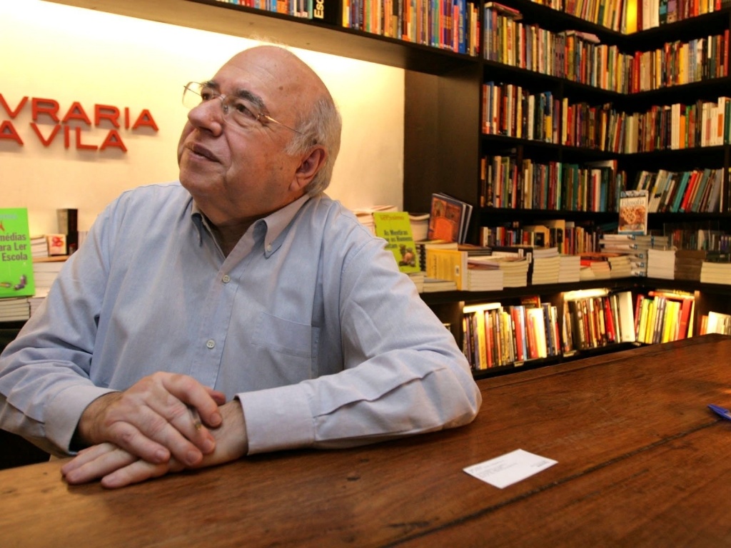 Entre as principais obra de Verissimo estão "Comédias da Vida Privada" e "O Analista de Bagé" e a série de livros com o personagem Ed Mort - Folhapress