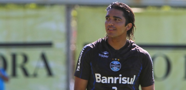 O atacante boliviano Marcelo Moreno teve posição reclamada pelo pai nesta quinta - Lucas Uebel/Preview.com
