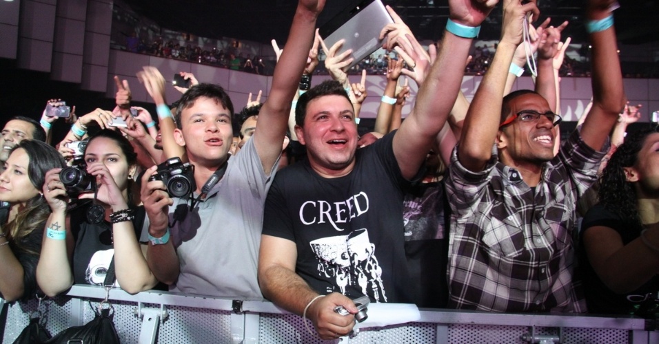 Grupo Creed faz sua primeira apresentação no Brasil com show no Citibank Hall, na Barra da Tijuca, Rio de Janeiro. A banda norte-americana também passará por São Paulo, Porto Alegre e Belo Horizonte levando músicas dos cinco discos já lançados do grupo, que totalizam mais de 35 milhões de cópias vendidas (23/11/12) - Alex Palares/AgNews