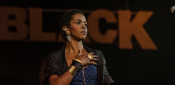 Lauryn Hill se apresenta no festival Back2Black, Estação Leopoldina, no Rio de Janeiro (23/11/12) - Ana Carolina Fernandes/UOL