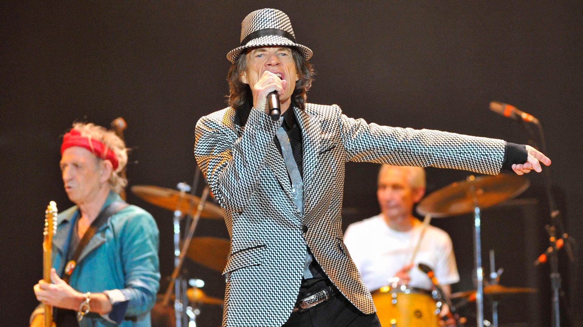 Os Rolling Stones apresentam seu aguardado retorno aos palcos, cinco anos após sua última turnê, neste domingo (25/11/12) em Londres - Toby Melville/Reuters