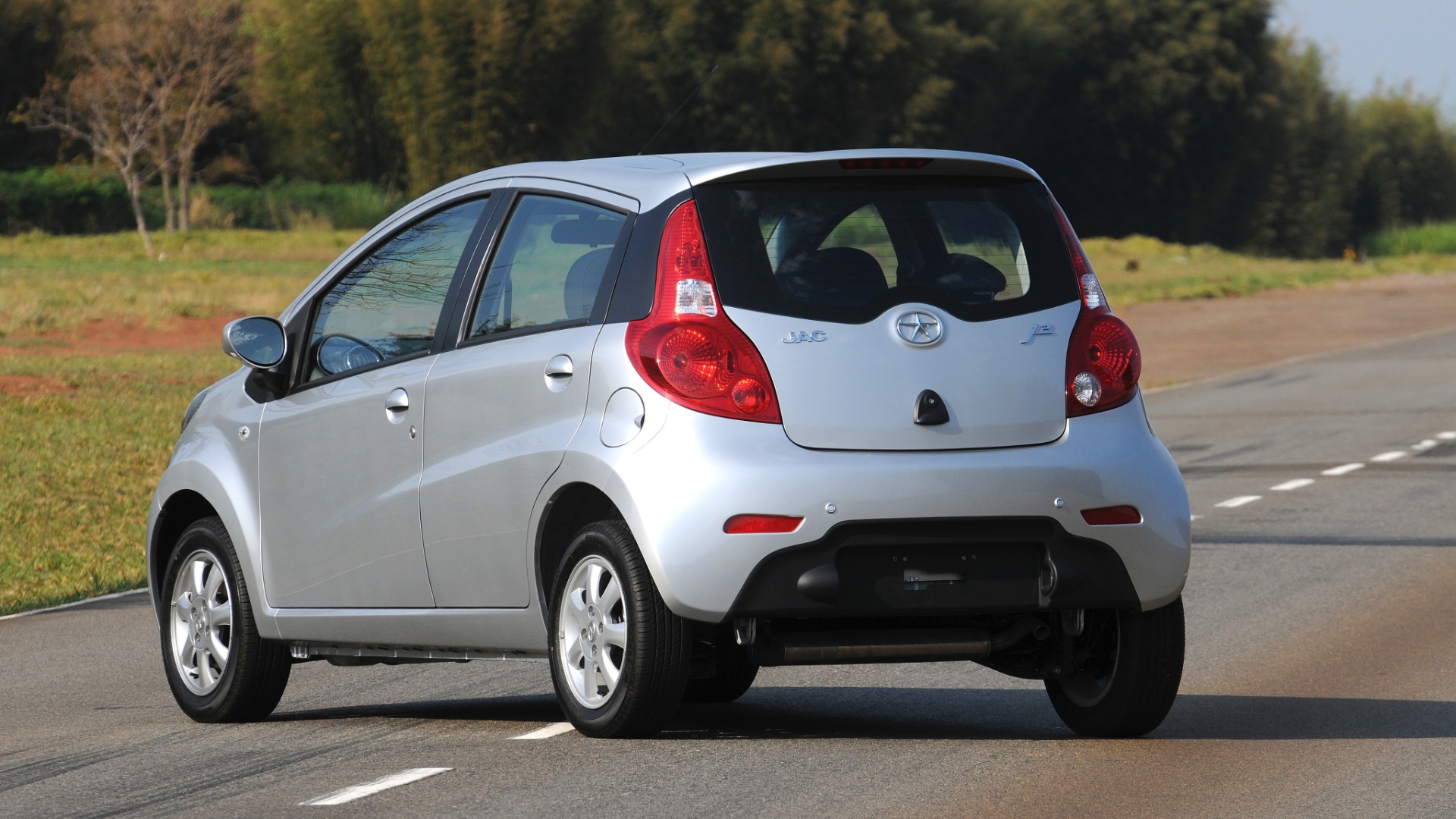 JAC J2 - Divulgação