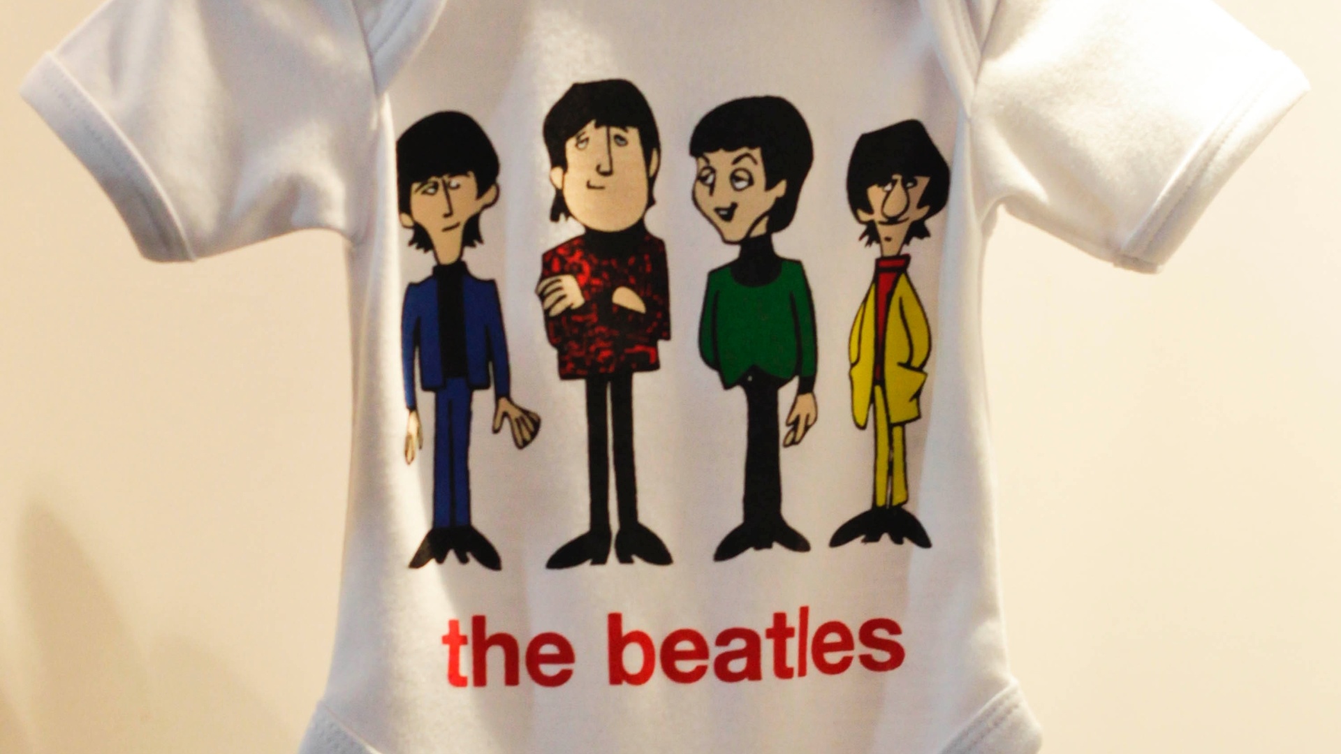 27.nov.2012 - roupa infantil da Feira de Moda e Decoração Infantil Ópera, de São Paulo - Fernando Donasci/UOL