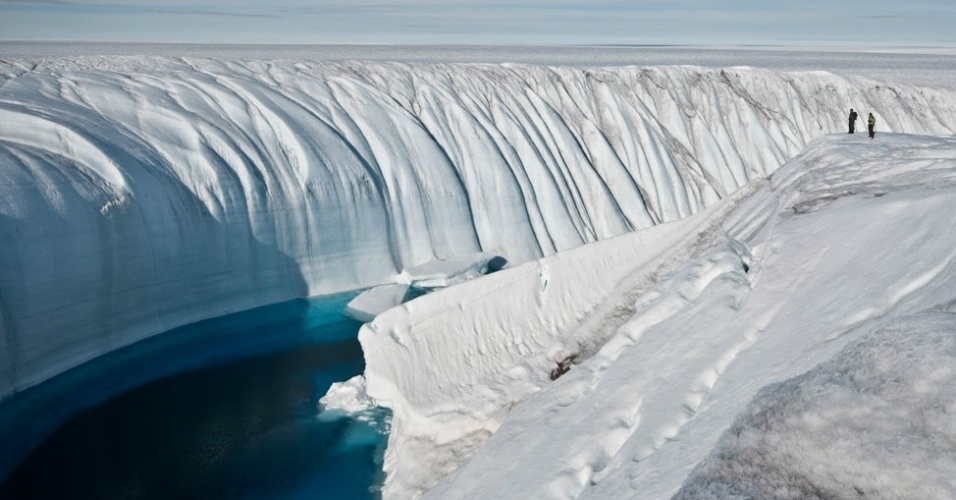 30.nov.2012 - Pesquisas prévias indicam que uma grande redução no gelo dos mares deve impactar a rota de ventos que controlam o nosso sistema climático e as tempestades