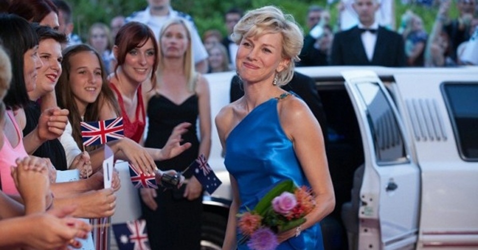 A atriz Naomi Watts em cena do filme "Diana", sobre os dois últimos anos de vida da princesa, dirigido por Oliver Hirschbiegel - Divulgação