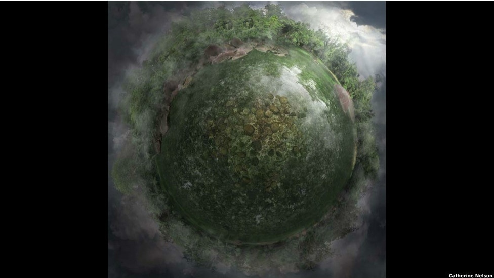 4.nov.2012 - A artista visual australiana Catherine Nelson, que trabalhou com efeitos especiais nos filmes da série "Harry Potter", cria planetas fantásticos em suas obras - Catherine Nelson