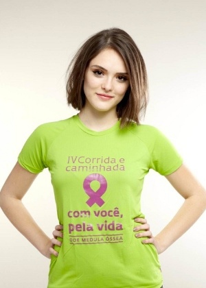 9.dez.2012 - Isabelle Drummond apoia a "IV Corrida e Caminhada Com Você, Pela Vida - Doe Medula Óssea" no Rio