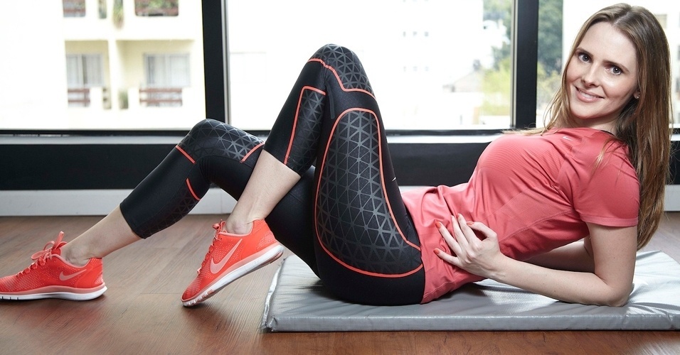 Cintya Hornburg - apresentadora do programa "Momento da Sorte" - Rodrigo Niemeyer/UOL. Agradecimento: Academia Fitsport e Nike - Shopping Higienópolis