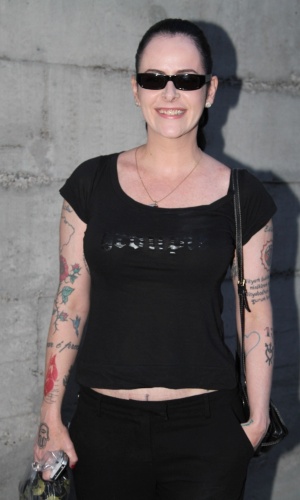 5.Dez.2012 - A escritora Fernanda Young vai ao camarote VIP para conferir o segundo show da cantora Madonna em São Paulo