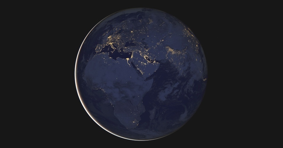 6.dez.2012 - Cientistas da Nasa divulgaram novas imagens da Terra durante a noite