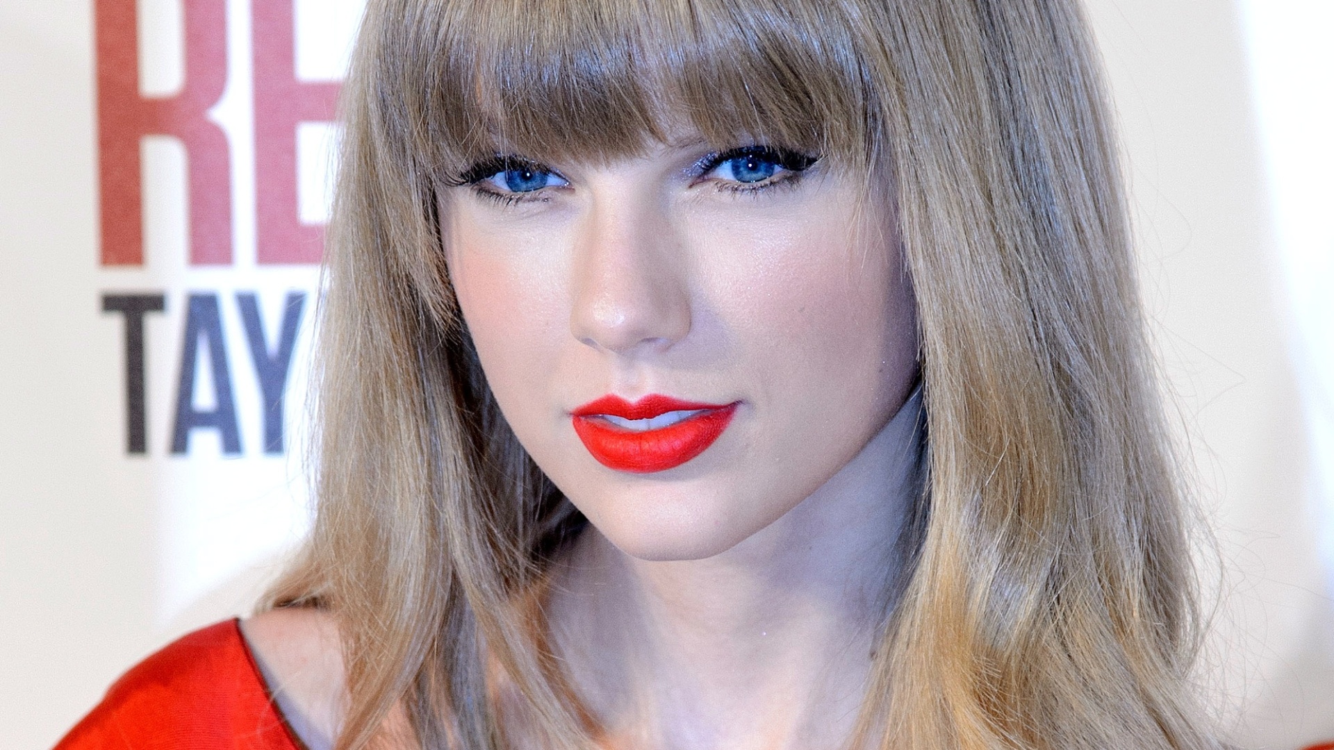 6.nov.2012 - Taylor Swift em evento de Natal em Londres - Getty Images