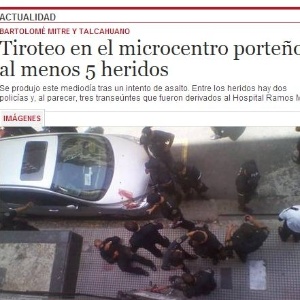 Notícia no site do jornal "Clarín" sobre tiroteio no centro de Buenos Aires, nesta quinta-feira. Cinco pessoas ficaram feridas - Reprodução