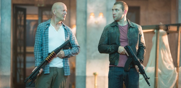 Bruce Willis e Jai Courtney vivem pai e filho em novo capítulo da franquia "Duro de Matar" - Divulgação