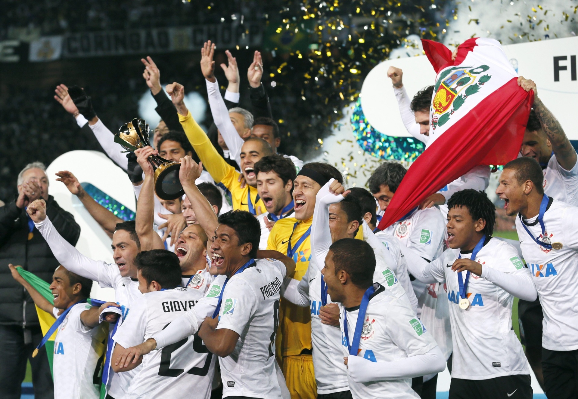 Corinthians! Mundial de Clubes da FIFA: 2012 Copa Libertadores da América:  2012 Recopa Sul-Americana: 2013