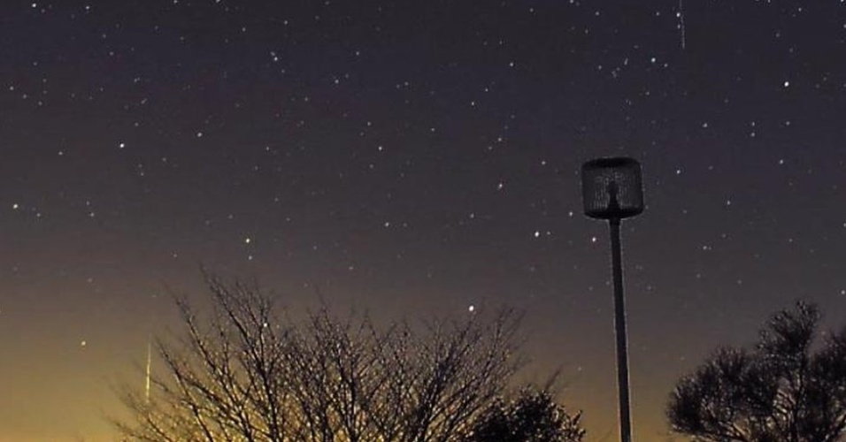 17.dez.2012 - A chuva anual de meteoros conhecida como Geminids iluminou os céus na noite de quinta-feira e manhã de sexta e foi fotografada por leitores da BBC. A foto acima foi enviada por Chuuyuu Yamato e tirada na cidade de Yamazoe, Japão.