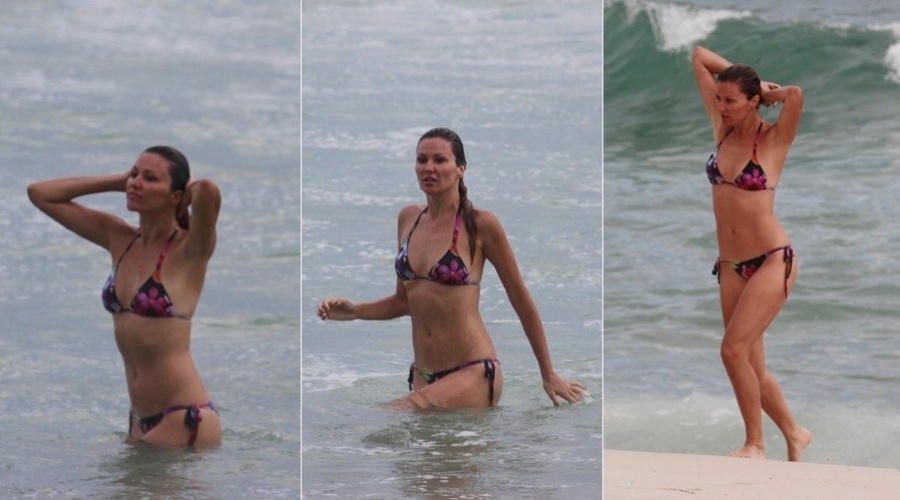 17.dez.2012 - Ellen Jabour curtiu a praia da Barra da Tijuca, zona oeste do Rio