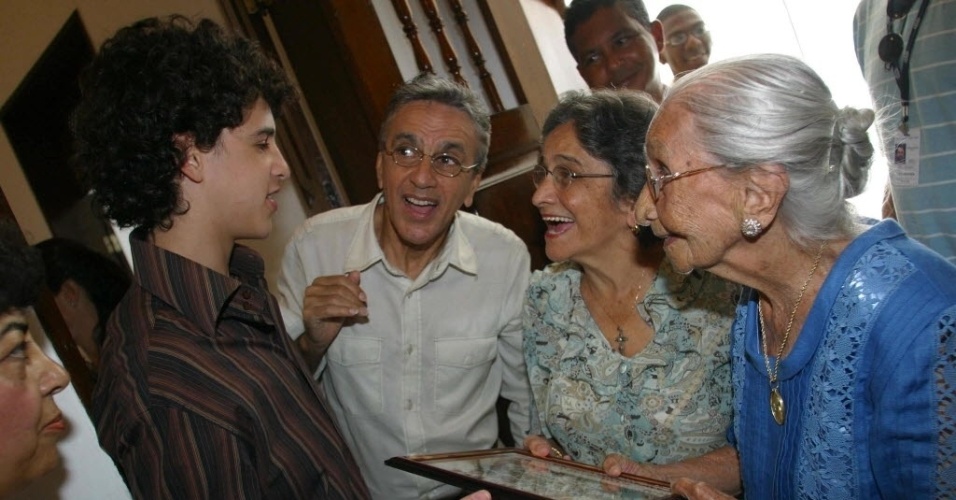 Set. 2009 - Aniversário da Dona Canô de 99 anos, em Santo Amaro