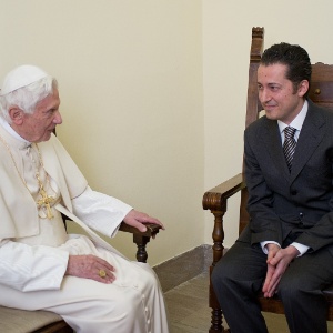 O papa concedeuindulto de Natal ao seu antigo mordomo, que roubou documentos confidenciais do pontífice - AFP/Osservatore Romano