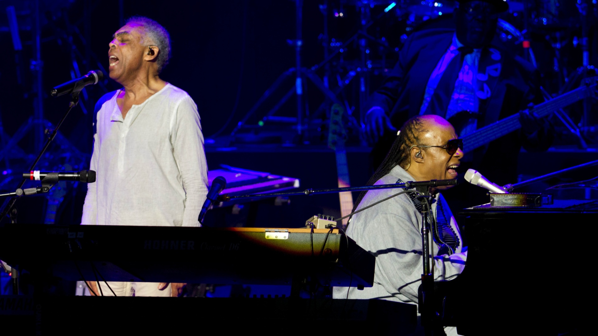 23.dez.2012 - Gilberto Gil e Stevie Wonder cantam "The Secret Life Of Plants" no Imperator, no Rio - Marcos Hermes/Divulgação