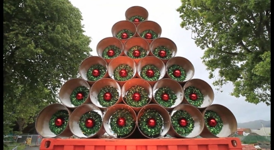 A catedral de Christchurch, na Nova Zelândia, que foi arrasada por um terremoto em 2011, será substituída por uma igreja de papelão (Imagem da BBC, usar apenas no respectivo material) - Reprodução BBC