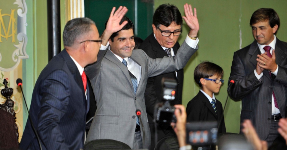 1º.jan.2013 - O prefeito eleito de Salvador, Antônio Carlos Magalhães Neto (DEM), toma posse na Câmara Municipal