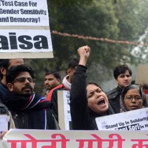 Manifestantes fazem protesto contra a violência sexual, em Nova Déli, na Índia; veja mais fotos dos protestos - Raveendran/AFP