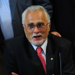 Ex-presidente do PT condenado no julgamento do mensalão, José Genoino tomou posse na Câmara dos Deputados no início do mês - Antonio Araújo/UOL